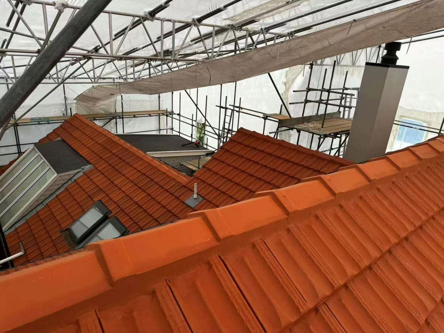 Ridge and roof plane finishing