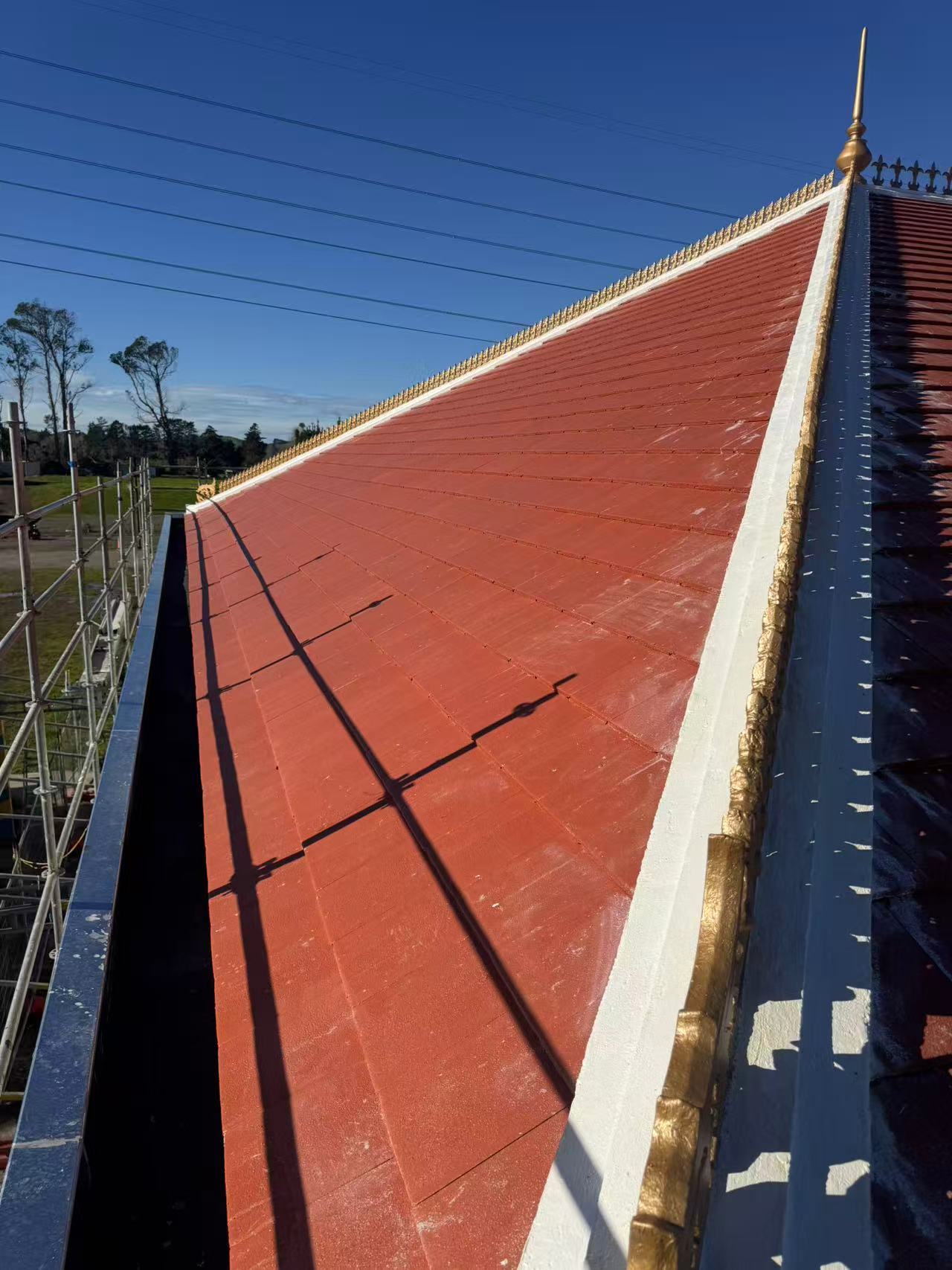 High roof plane detailing